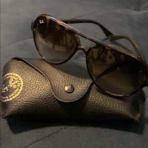 Ray Ban tortoise sunglasses - non polarized